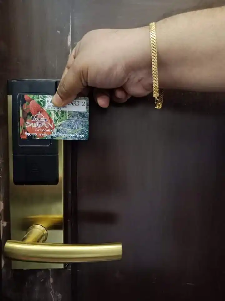 thumbnail-image